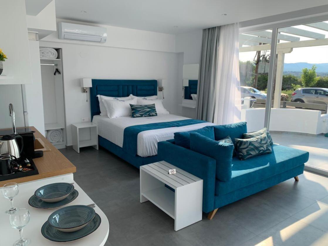 Ocean Blue Suites อิเอริสโซส ภายนอก รูปภาพ