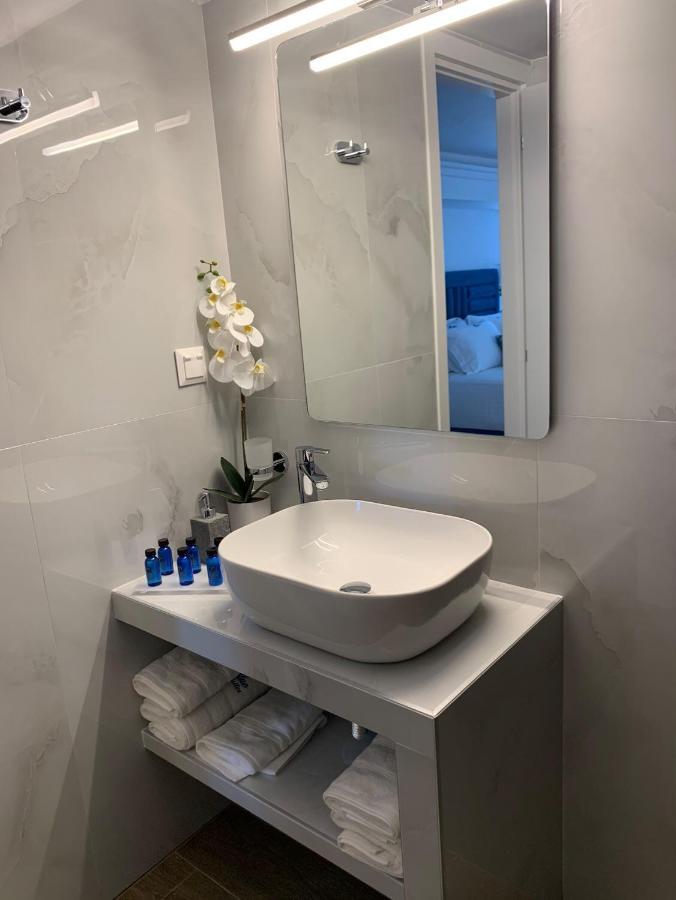 Ocean Blue Suites อิเอริสโซส ภายนอก รูปภาพ
