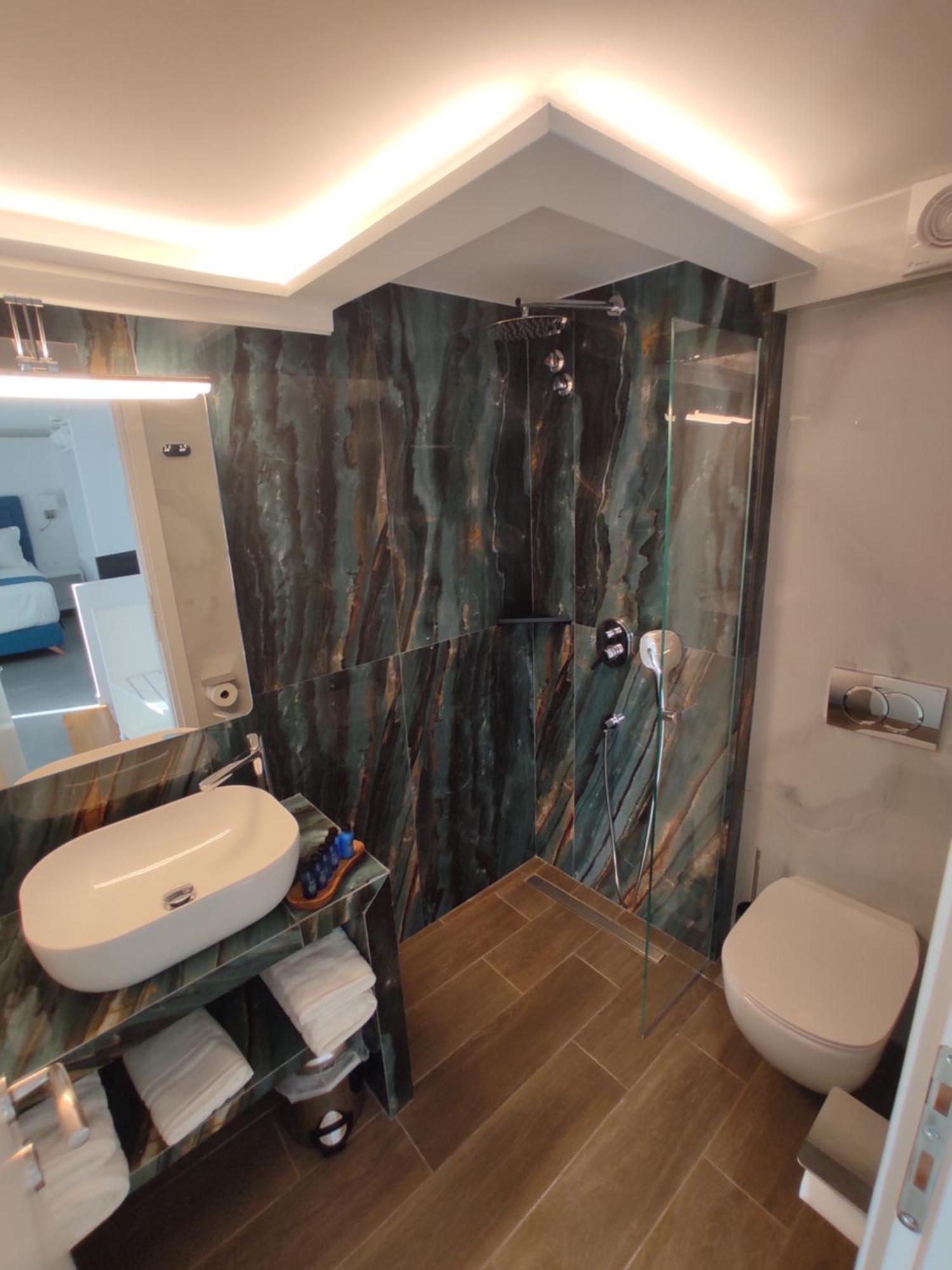 Ocean Blue Suites อิเอริสโซส ห้อง รูปภาพ